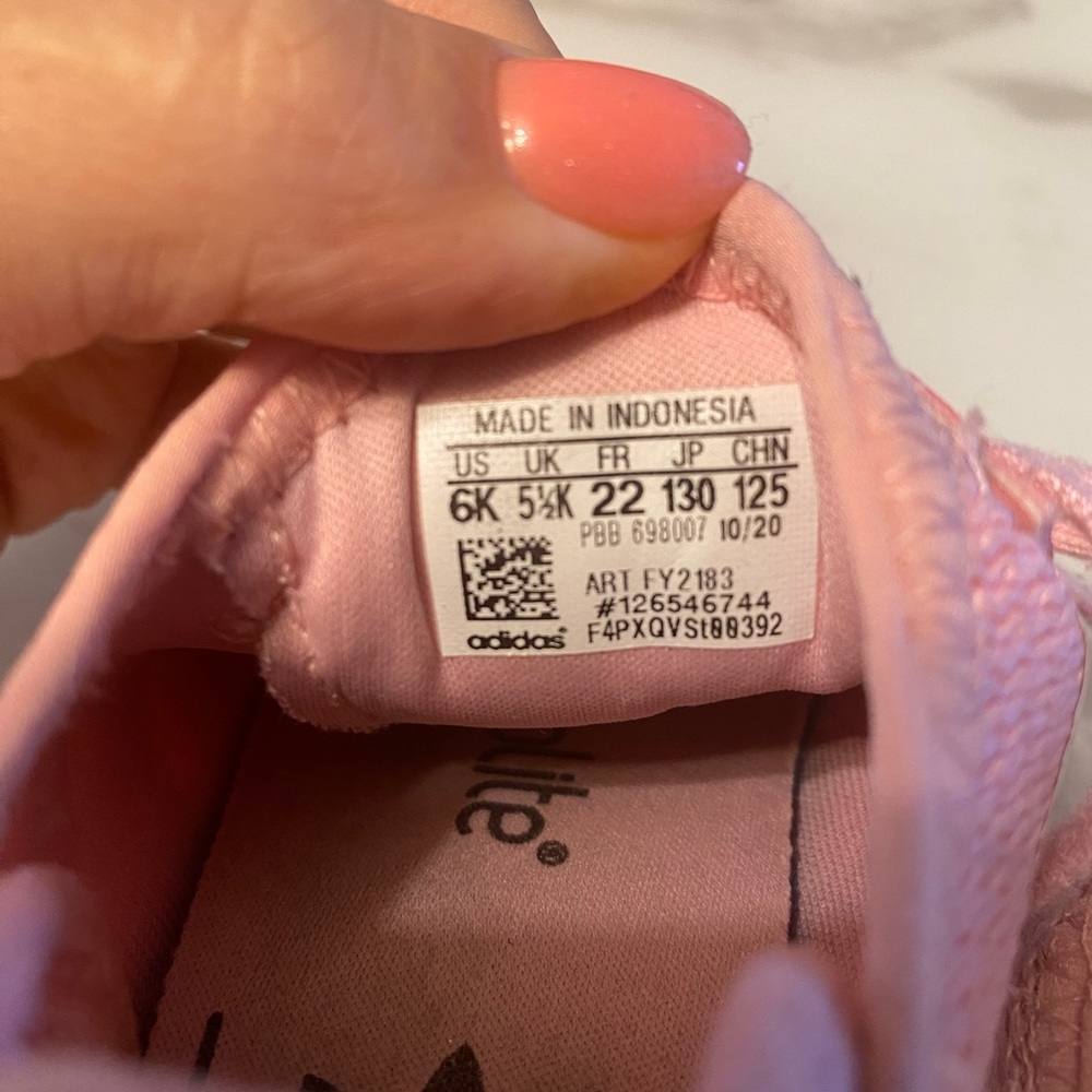 Used adidas size 6 toddler girl shoes
